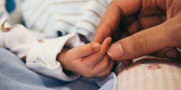 Mastering the Newborn Daily Care Routine: Tips for Stressed-Out Parents