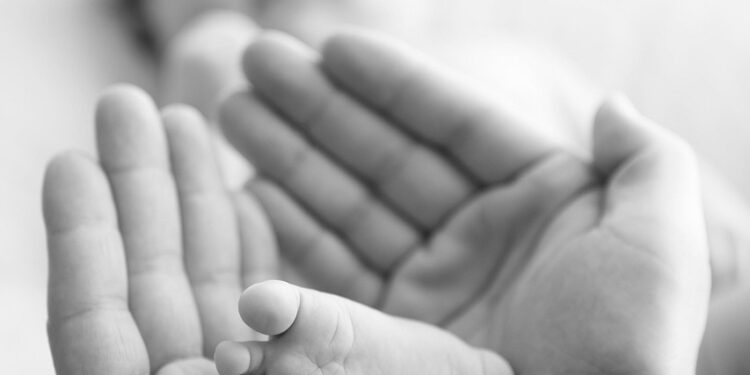 Mastering the Newborn Sleep Schedule Tips for Exhausted Parents