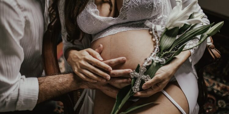 Ultimate Pregnancy Week by Week Guide: Navigating Your 9-Month Journey