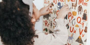 5 Easy Montessori Learning Activities at Home for Toddlers